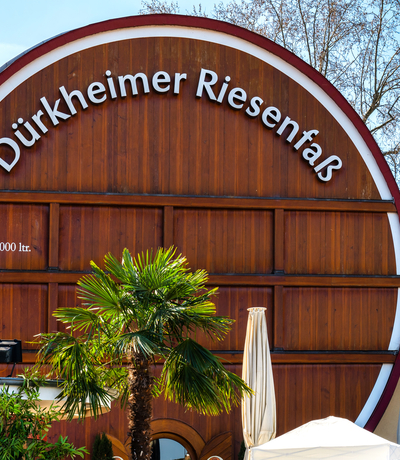 Dürkheimer Riesenfass | © 	EKH-Pictures | Adobe Stock
