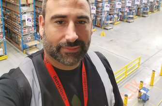 Christos Kalpakidis | © Betriebsrat Amazon-Logistikzentrum Pforzheim Christos Kalpakidis | © Betriebsrat Amazon-Logistikzentrum Pforzheim